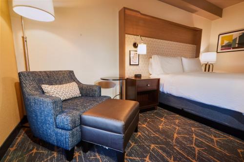 Holiday Inn Oakland Airport by IHG