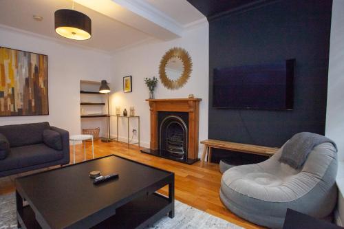 Charming Sandstone-Basement Apartment in West End, Glasgow (foto 6)