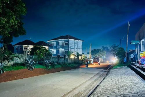 Fortune Apartments B4 Lungujja - image 2