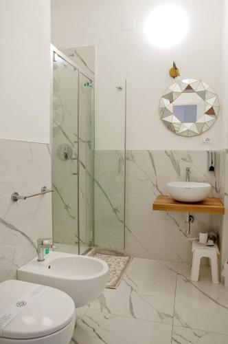 Suite with City View image 10