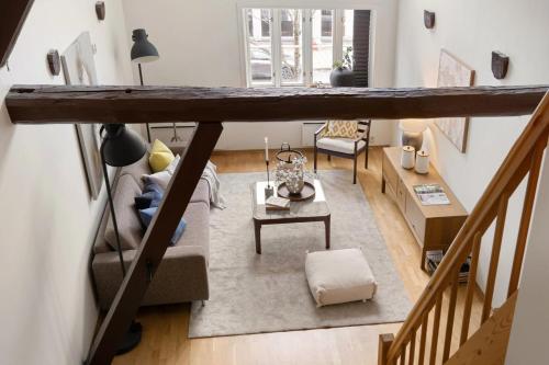 Charming Loft, High Ceiling !Modern & Central, Free private Parking 7 min walking !, Trondheim (zdjęcie 10)