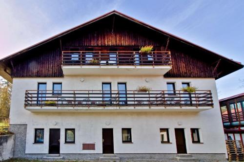 ทัศนียภาพภายนอกโรงแรม, Penzion Hradek in โนวี ฮราเดก