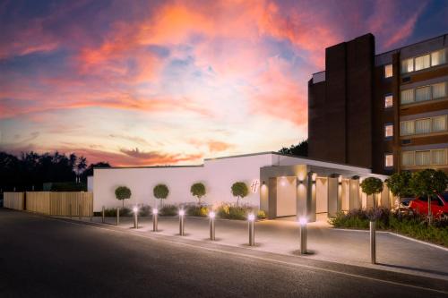 Holiday Inn London - Gatwick Airport by IHG Hotel de charme Moat House Gatwick