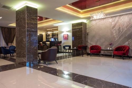 The Fifth Floor by Old Town Hotel 3