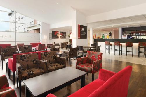 Pub/Lounge, Ramada by Wyndham Wakefield in Wakefield