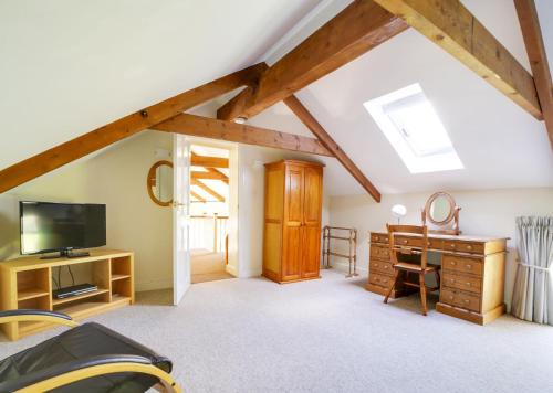 Turtle Cottage - image 2