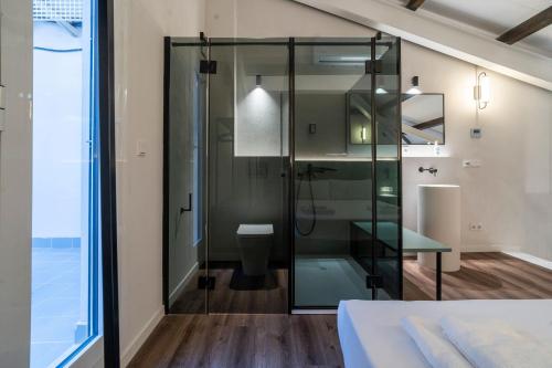 VLC HOST - Reina 168