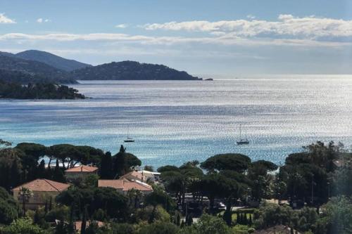 Villa élégante vue mer 180 plage à 5 min luxe et confort garantis gîte à louer Saint-Clair