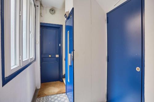 Charming Apartment Center of Paris by Studio Prestige - image 10