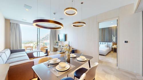 Vacationer Holiday Homes I Stunning 1 Bedroom with Sea View I Iconic FIVE Palm, Дубай (фото 7)