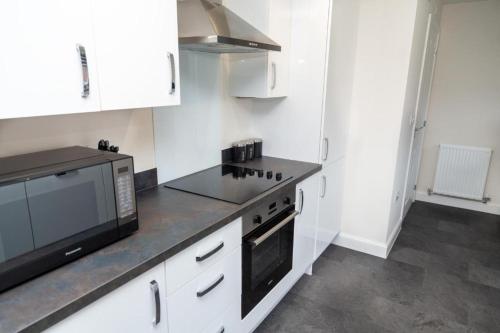 Modern 3 Bedroom Home in Newcastle - Parking in Walkergate
