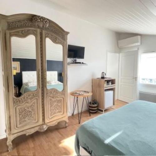 Chambres d'Hôtes d'Aliénor Chambres d'Hôtes d'Aliénor