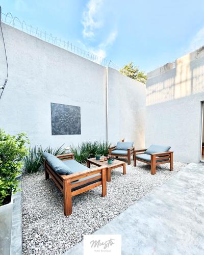 Hotel Musto in Celedonio Escalada