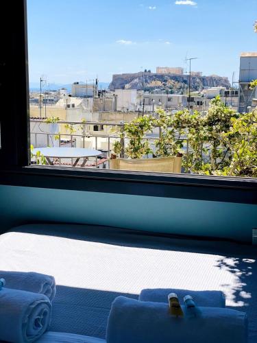 200mbps Wifi - Penthouse With Acropolis View - Tap to explore photos