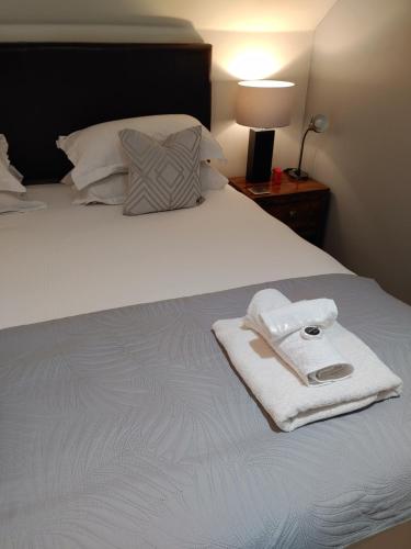 The Bath House Apartments - Free 1st breakfast - FREE parking - image 12