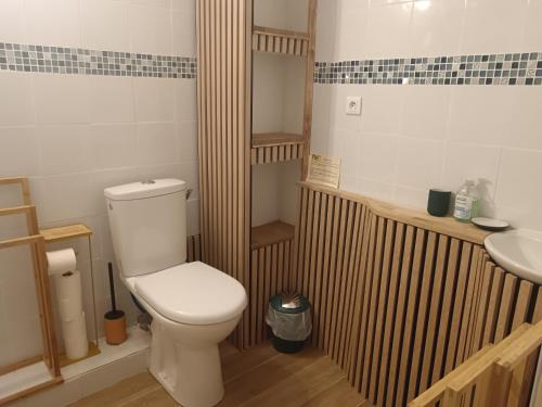 2 bedrooms, 4 beds
