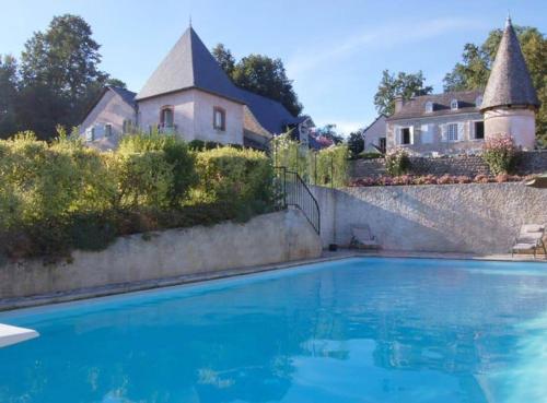 Maison exceptionnelle le Peyret -Vue Pyrenees-Jardin-Piscine in Serres-Castet