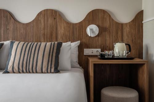 Double Room image 1