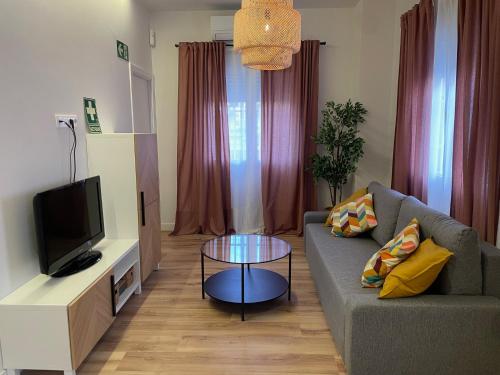 A 4 min andando del metro 3 habitaciones con baño privado, Madrid (foto 7)