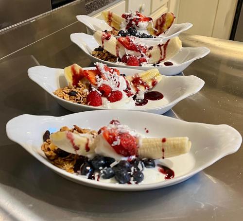 Hill House Bed and Breakfast Hill House Bed and Breakfast