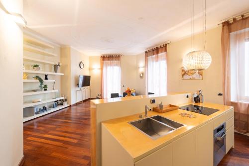 130 sqm - Lima M1 - Elegant and Luxury Design Flat, Milan