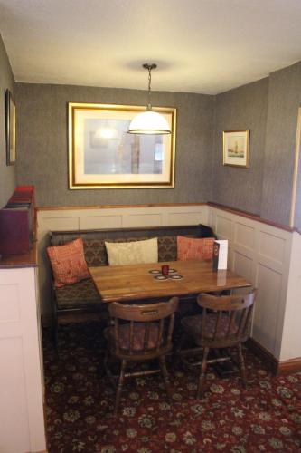 The Lord Nelson Inn - image 7