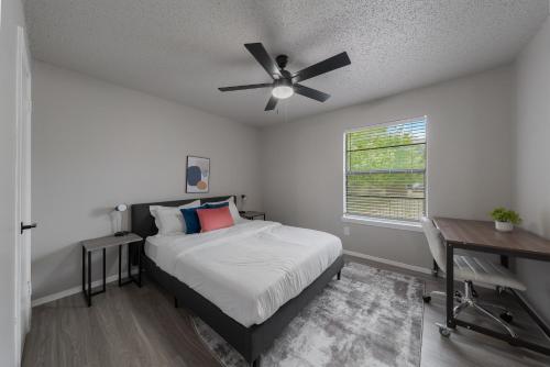 The Landry 163 Spacious And Cozy 1 Bedroom 1bth in Arlington, USA