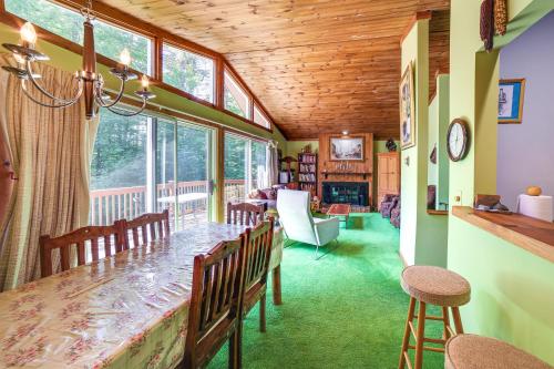 half Mi to Ski Secluded Home in Vermont in Londonderry, USA