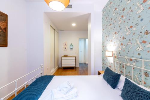 One-Bedroom Apartment image 10