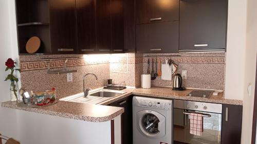 Serenity Apt Iztok Sofia, София (фото 9)