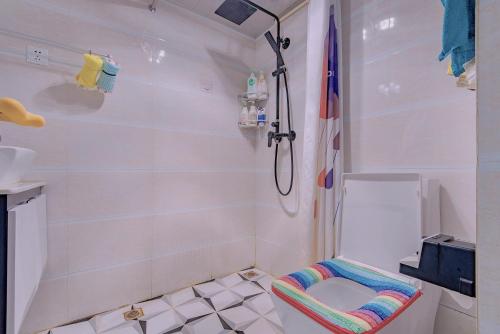 Chengdu Liaofan Design B&B Wuhou Temple Jinli Kuanzhai Alley 1 Bedroom 1 Living Room River View King Room Private Simple Design Style Independent Space Suite