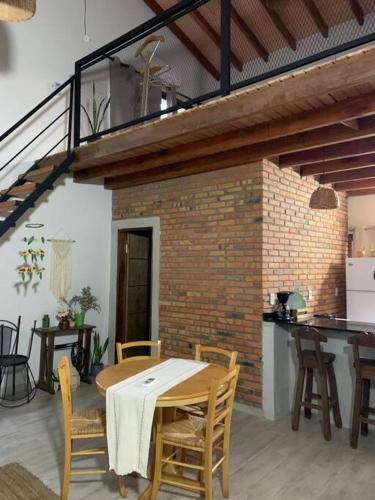 Casa Cabaña en San Bernardino (Casa Cabana en San Bernardino) in 伊帕卡賴