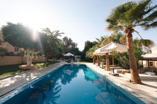 Tzila Lodge