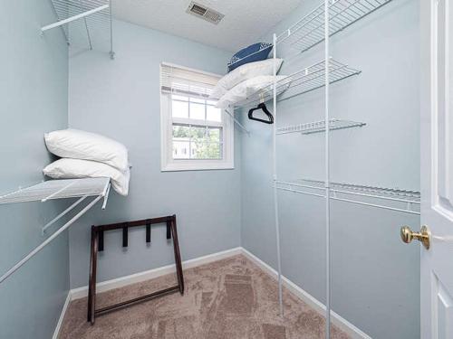 Family Friendly Home Close to trails in Cary in Cary, USA