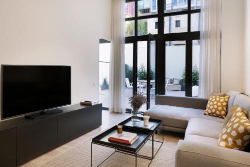 Two-Bedroom Apartment with Terrace image 2