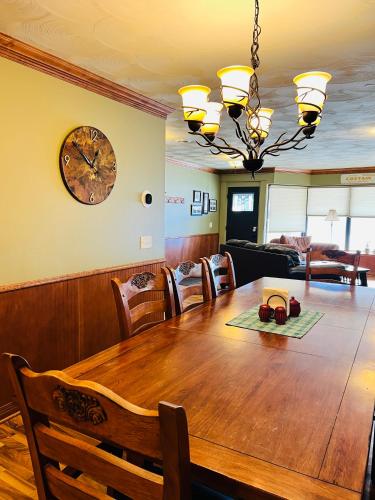 The Vintage Inn - image 12