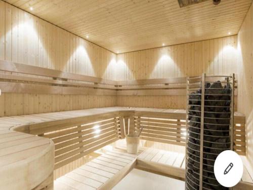 桑拿三溫暖, 凱撒套房-諾特高爾夫 (Suite Caesar - Neot Golf) in 凱撒利亞