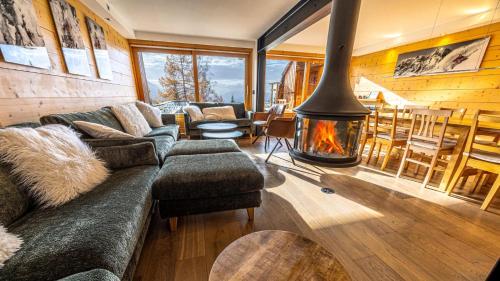 Chalet Deux Tetes - Magnifique chalet équipé pour 14 personnes situé dans le quartier des 2 têtes vue inoubliable proche des pistes MAE-0351 - Location, gîte - Bourg-Saint-Maurice
