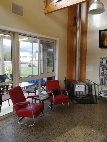 บริการและสิ่งอำนวยความสะดวก, Murchison Motorhome Park in เมอร์ชิซัน