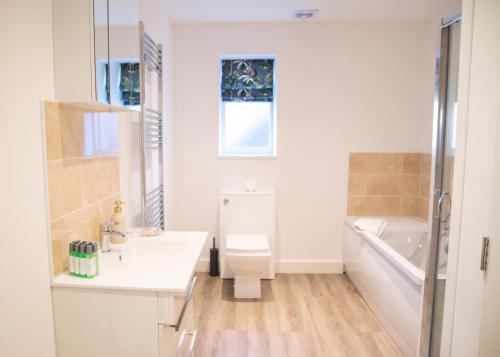 4x Bed Luxurious Home With a View 4x Bed Luxurious Home With a View