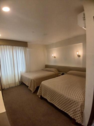 Hotel Melodia – Lima, PA