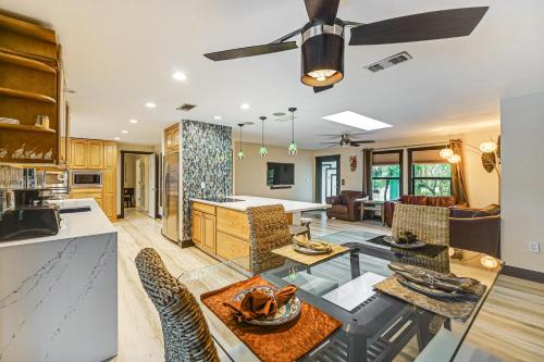 Naples Home - Outdoor Kitchen and Private Pool! - image 13