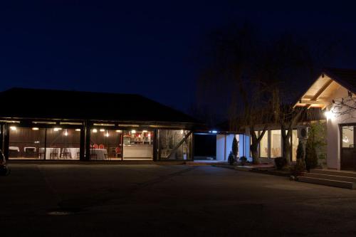 蒙大拿俱乐部旅馆 蒙大拿俱乐部旅馆