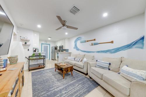3 Mi to Beach Pet-Friendly Fort Lauderdale Home! in Fort Lauderdale, USA