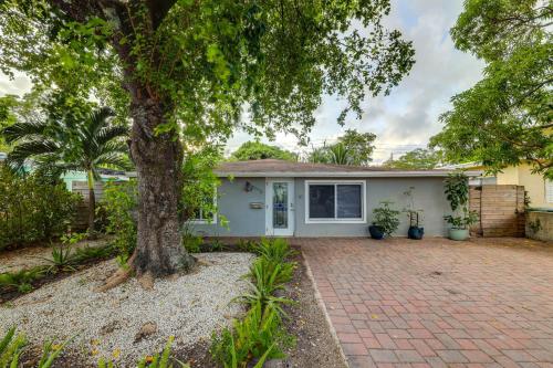 3 Mi to Beach Pet-Friendly Fort Lauderdale Home! in Fort Lauderdale, USA