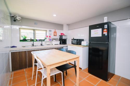 Swing & Pillows @ 87 Chulia St, Georgetown Penang in Пенанг