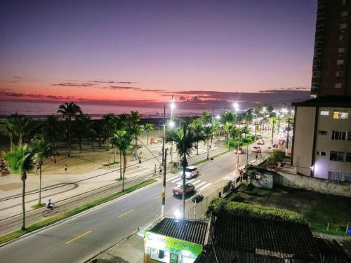 Frente para o mar Praia Grande in โบเกย์เรา