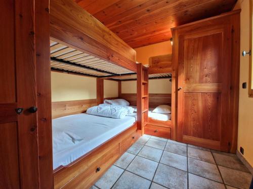Spacieux Appartement 8 Pers. Parking Proche Centre - FR-1-265-364 - image 4