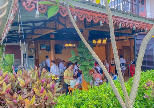 Kitchen Baan Mai Sak Homestay, Khao Wong Phrachan