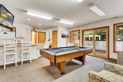 3068 - Carolina Sunshine - image 8
